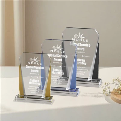 Czy w mojej okolicy działają jacyś producenci kryształowych trofeów?